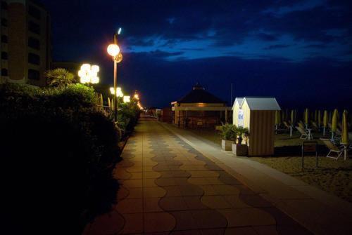 Hotel Arizona Lido di Jesolo Luaran gambar